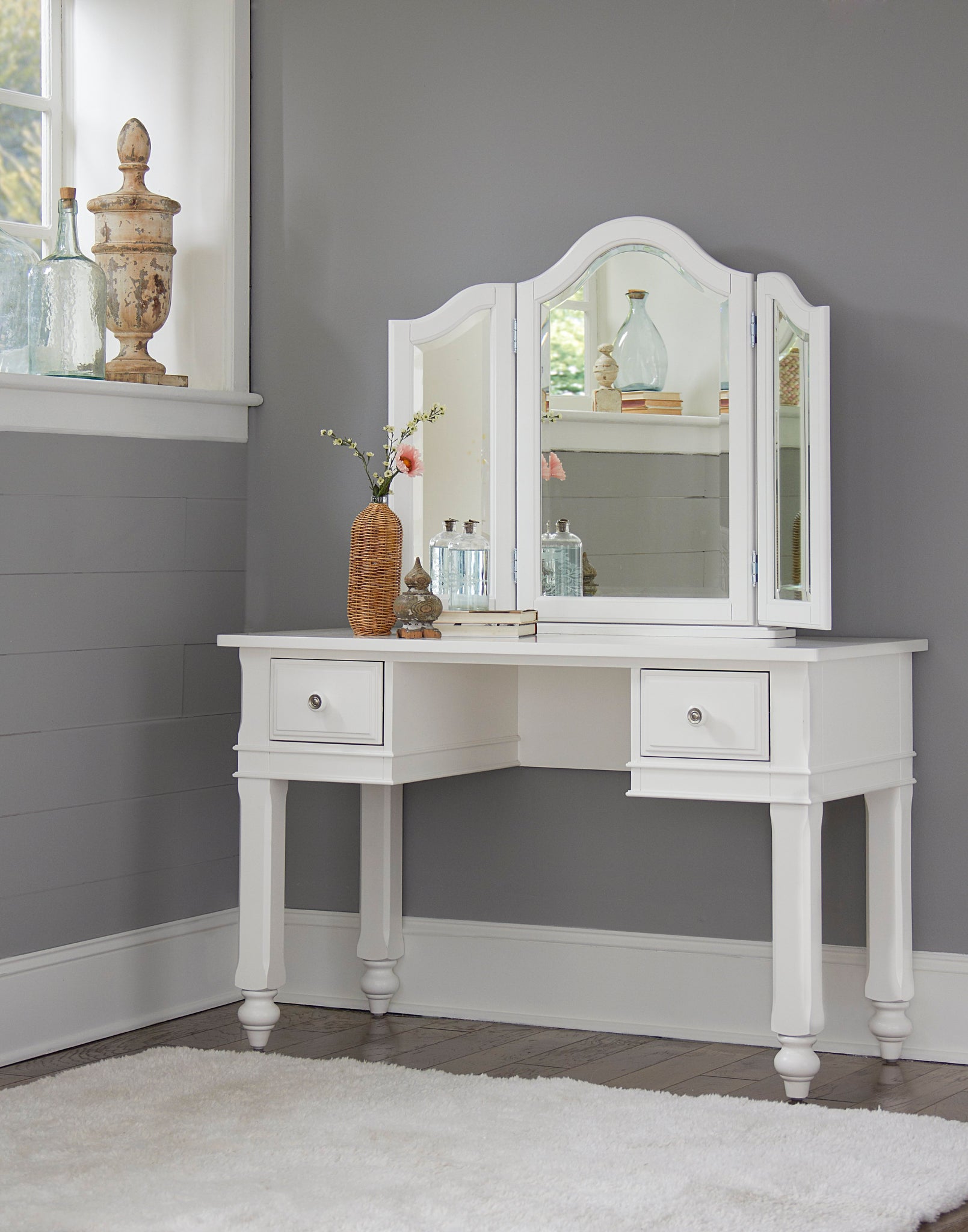 Lake House Writing Desk / Vanity