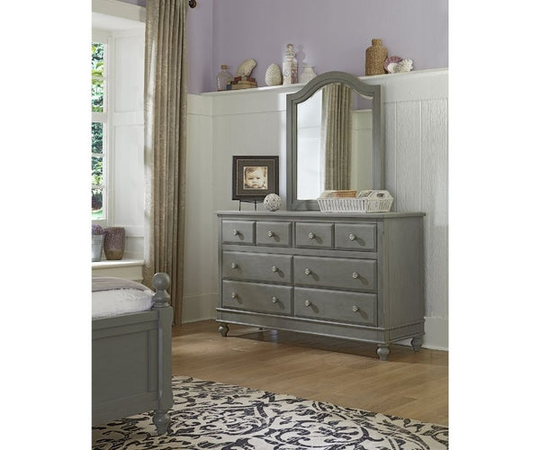 Lake House 8 Drawer Dresser